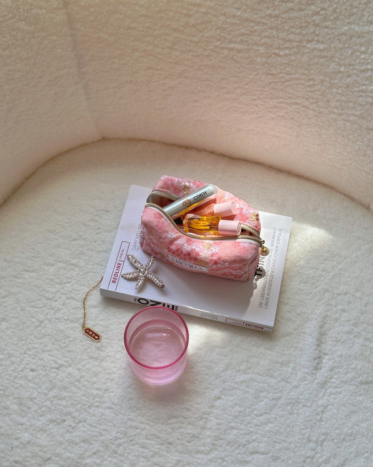 Sakura Pouch