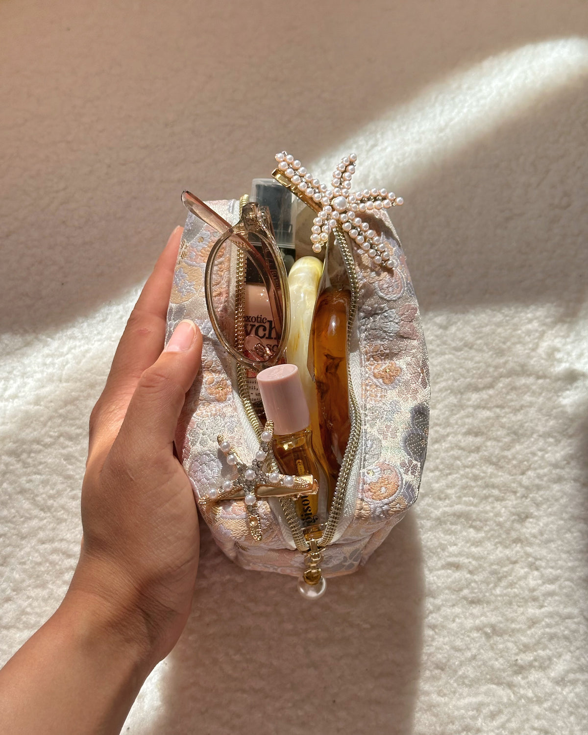 Momo Pouch